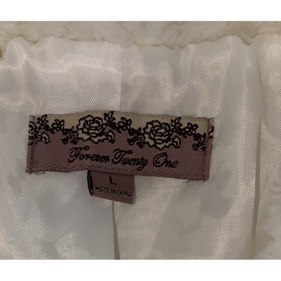 Forever 21 Jacket Women's L White Faux Fur Teddy Bolero 3/4 Sleeve Cropped Y2K - Picture 3 of 7